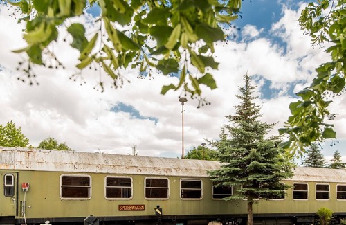 Pasewalk Cottage | Nordic fairy tales - Trolls 11 - zz Lokschuppen Pasewalk overnight experience in a sleeping car