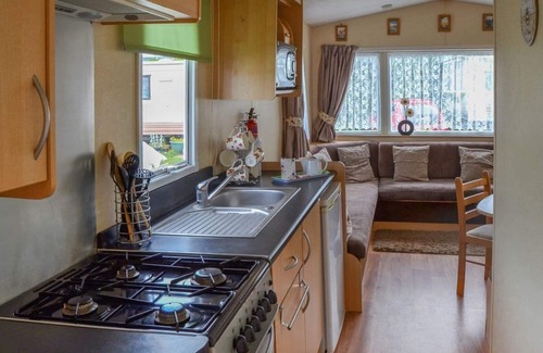Bacton House | Norfolk Lavender Caravan - Sleeps 4 with Free WiFi and SKY TV.