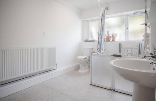 Pembroke House | Norgans Terrace - 3 Bed Holiday Home - Pembroke