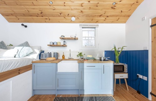 Crowlas Cabin | Nori's Nest, Shepherds Hut, Croft Hooper