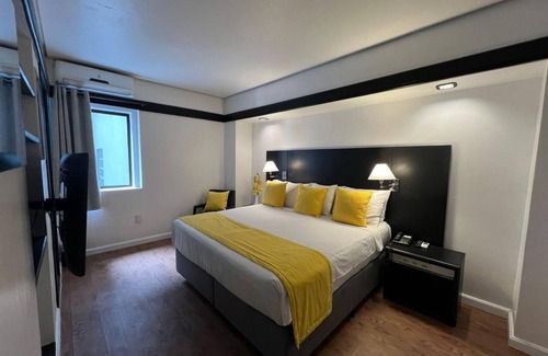Santa Ifigenia Hotel | Normandie Design Hotel