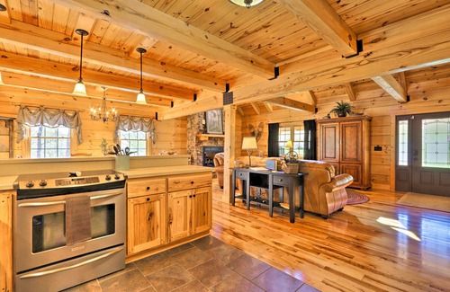 Rock Harbor House | Norris Lake Area Home w/Spacious Deck + View!