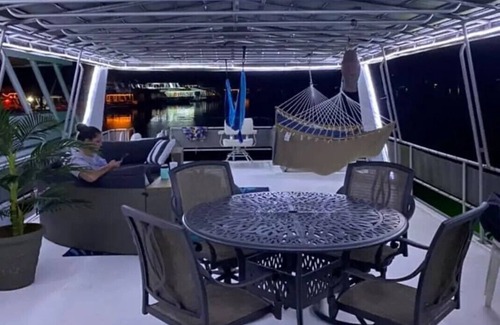 New Tazewell Boat Rental | Norris Lake House Boat