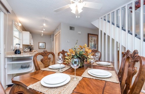 Holmes Beach Villa | North Beach Island Tree House 3 Bedroom Villa by Redawning