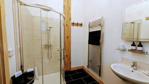 Brazzacott House | North Beer Lodge