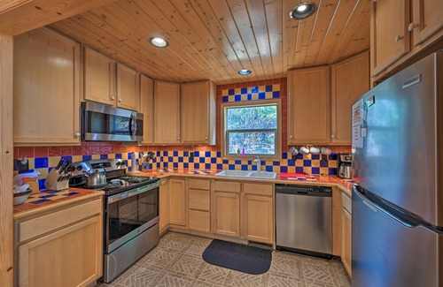 Bryson City Cabin | North Carolina Escape w/Deck, Grill & Fire Pit!