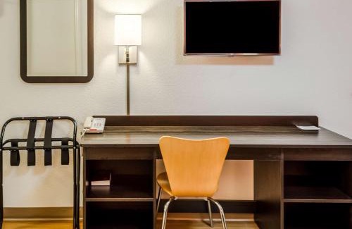North Charleston Hotel | North Charleston Lodge