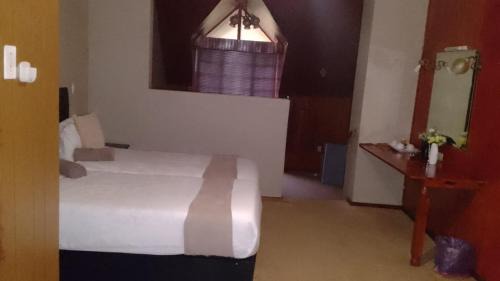 Kwambonambi Hotel | North Coast Gateway Hotel