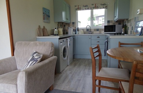 Bideford House | NORTH CORNWALL COAST, near BUDE - close lovely beach - DOGS WELCOME