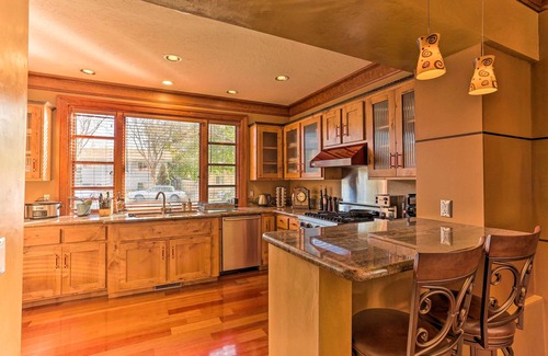 Sunset House | North End Boise Home w/Courtyard ~ 3 Mi to Dtwn!