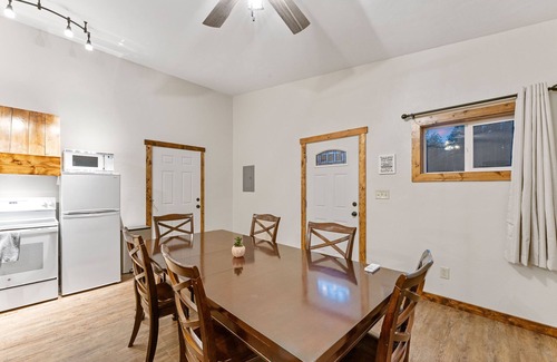Columbia Falls Cabin | North Fork of Spotted Bear Retreat