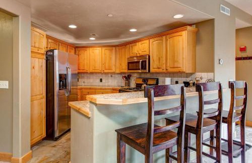 Kimball Junction Apartment | North Fox Hollow Haven Unit F