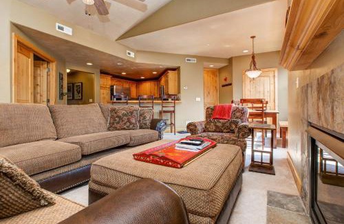 Kimball Junction Apartment | North Fox Hollow Haven Unit F