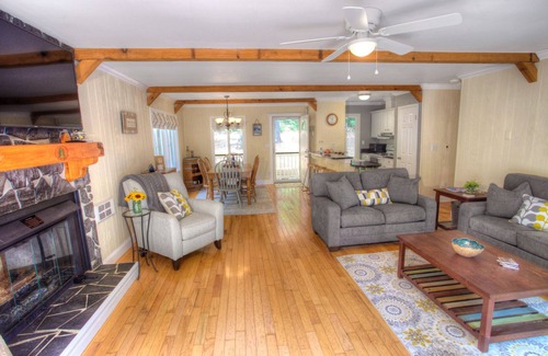 Sautee Nacoochee Cottage | North Georgia Roots - 3rd Night Free! See Details Below.