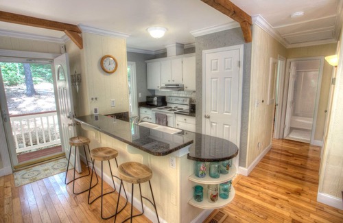 Sautee Nacoochee Cottage | North Georgia Roots - 3rd Night Free! See Details Below.