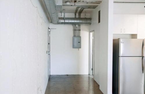 NoHo Arts District Apartment | North Hollywood at its best!