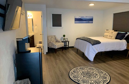 Coeur d'Alene Hotel | North Idaho Inn - Room One