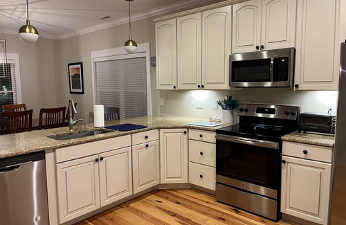 North Litchfield Beach House | North Litchfield Beach/Pawleys Island - Vacation in comfort!