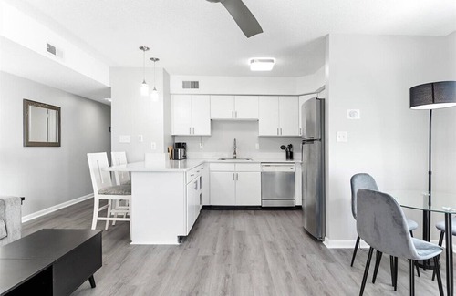 Caine Woods Condo | North OC Oceanblock Condo 1bed/2 BA 141st