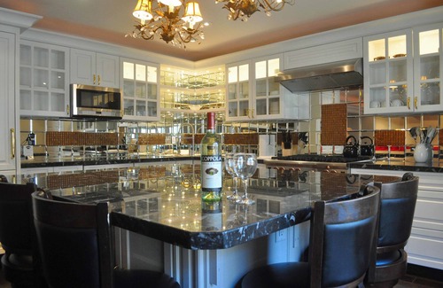 Downtown Apartment | North of Nell