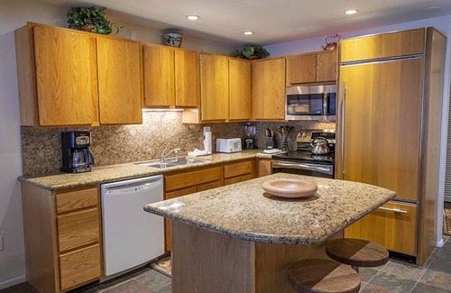 Downtown Apartment | North of Nell