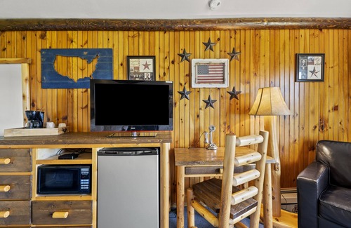 Manchester Center Bed & Breakfast | North Shire Lodge