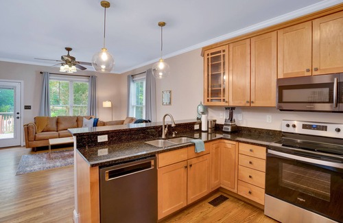 North Chattanooga House | North Shore Charmer 4BD
