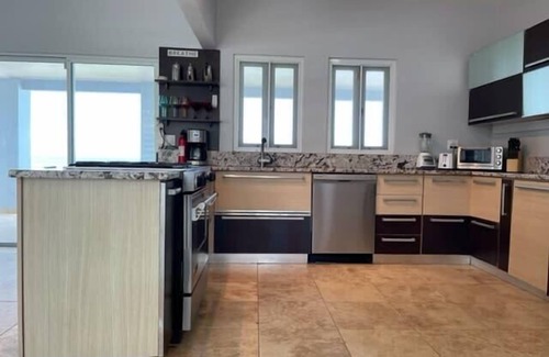 Bravos de Boston House | North Shore Pointe-Five Bedroom - Vieques Ocean Front Compound