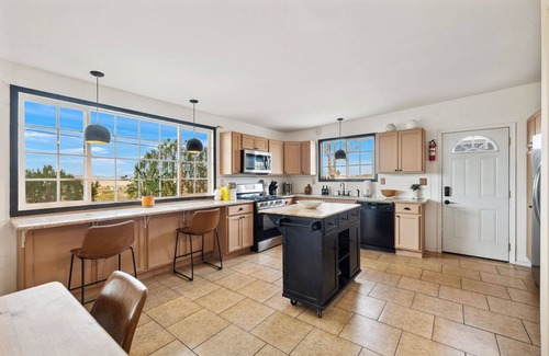 Twentynine Palms House | North Star 29 3 minutes to Joshua Tree National Park Entrance