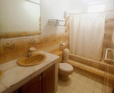 Guayaquil House | North Star Hostal Guayaquil