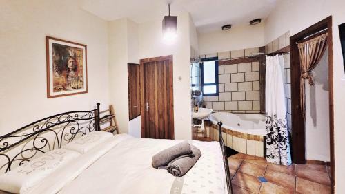 Beit Hillel Apartment | North valley winery suite