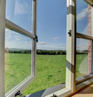 Burrington House | Northcote Lodge
