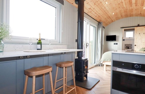 Bude Cottage | Northcott Hut