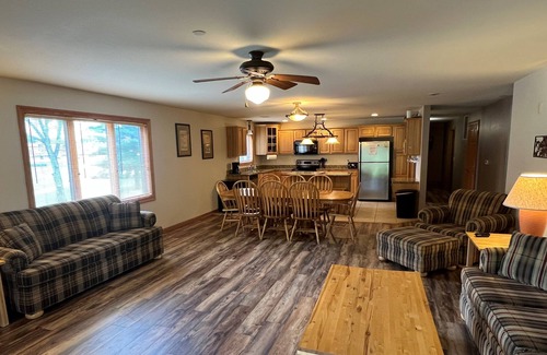 Arkdale Condo | Northern Bay - 4 bed on Castle Rock Lake, Kayaks and Paddle Boards Included
