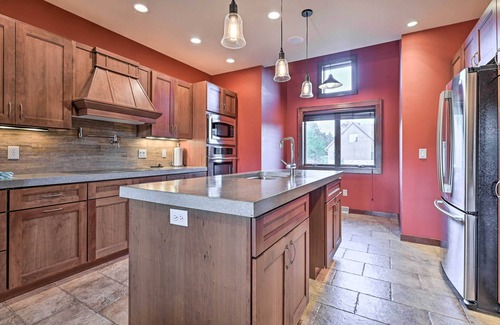 Arkdale House | Northern Bay Resort Home - Half-Mi to Lake!