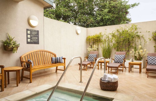 Napa Hotel | Northern California Getaway! Golf & Spa Resort Next to Trancas Crossing Park!