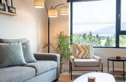 Revelstoke Apartment | Northern Exposure by Revelstoke Vacations