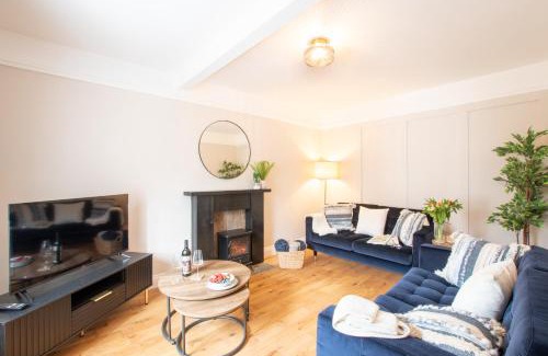 Seahouses House | Northern Hideaways, Eider Cottage