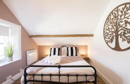 Seahouses House | Northern Hideaways St Cuthberts