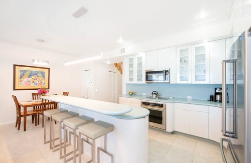 North Side House | Northern Lights #5: 2-Story Townhome w/Backyard Snorkeling, Shared Pool + Dock
