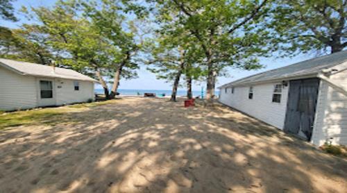 Oscoda Resort | Northern Lights Beach Resort