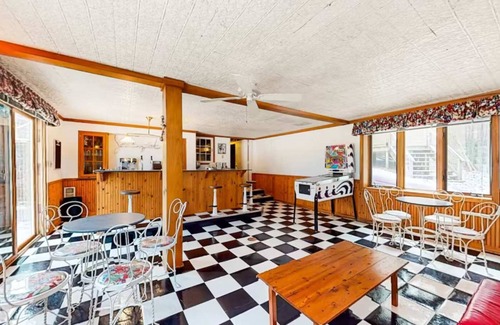 Minocqua House | Northern View - Private Docking &