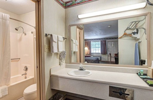 Hattiesburg Hotel | Northgate Inn by Townhouse Hattiesburg I-59