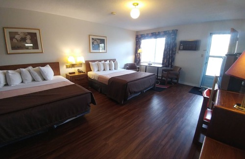 Algoma District Hotel | Northlander Motel