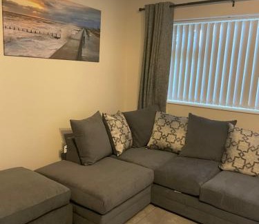 Hornsea House | Northorpe Cottage