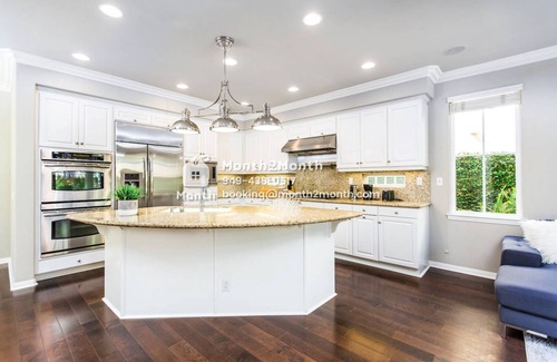 Northpark House | Northpark Exotic Charm on La Canada #40704