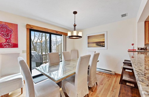 Tannersville House | Northridge 468