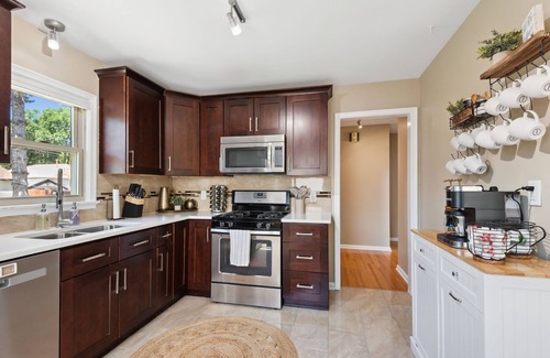 Northrop House | Northrop Urban Oasis - Pet-friendly 4BR 2.5BA in South Minneapolis!