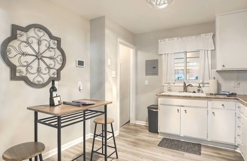 Northglenn House | ★Northside Charmer★☀️Nice Patio⚡WiFi ♥ Long Stays!