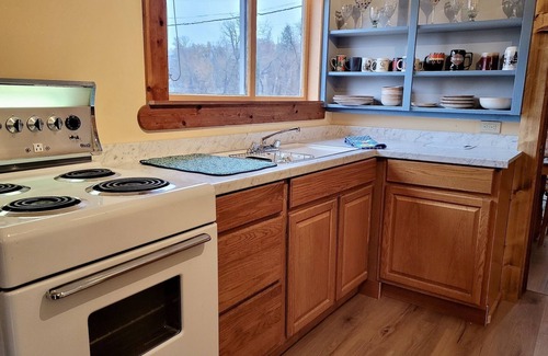 Winthrop House | Northwest Nights in Winthrop-Dog Friendly and Close to Ski Trail!
